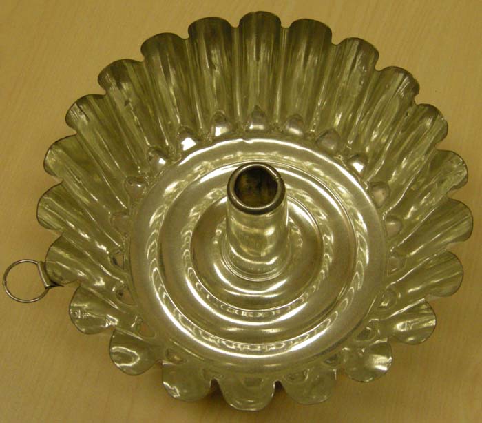 A200012 Fluted Brioche w/Center Tube, 8" Diameter x 2-3/4" Deep at Sears.com