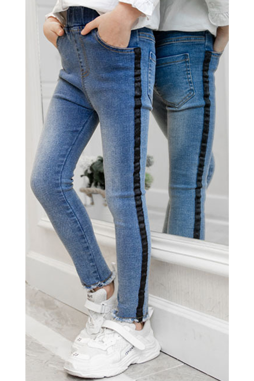 trending jeans for girls