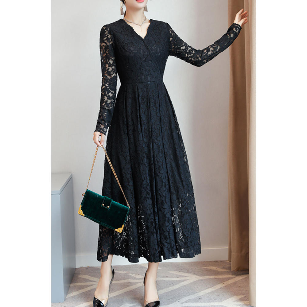 Jhon Peters Women Lace Decorated Long Sleeve Dress