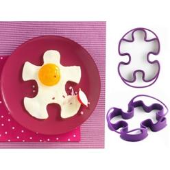 Mastrad Purple Jigsaw Silicone Egg Shaper / Pancake Ring - Set of 2