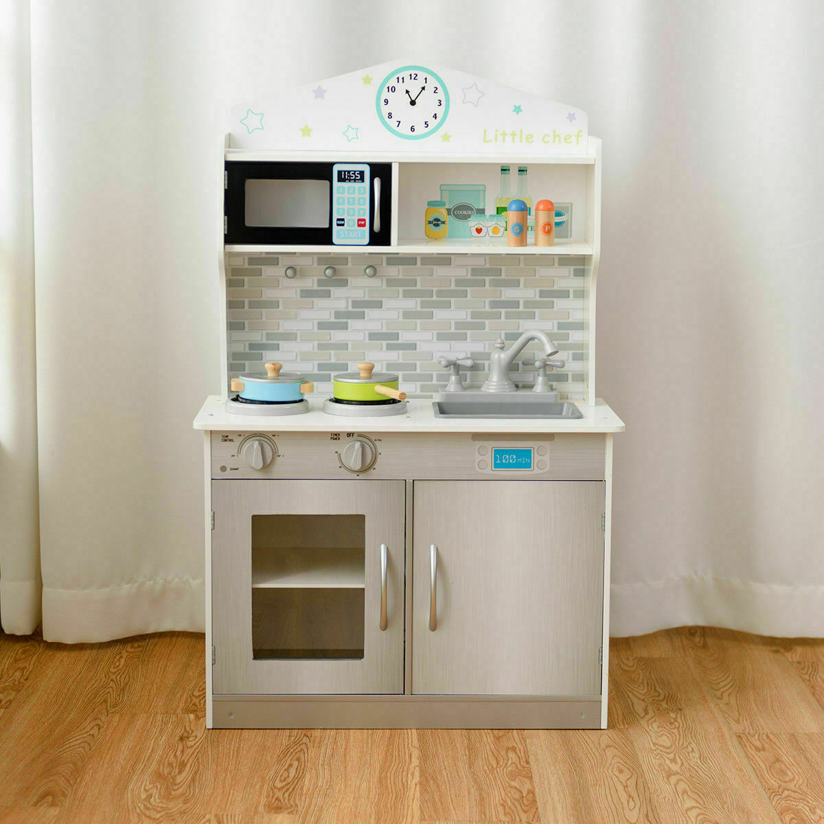 kids wooden kitchen