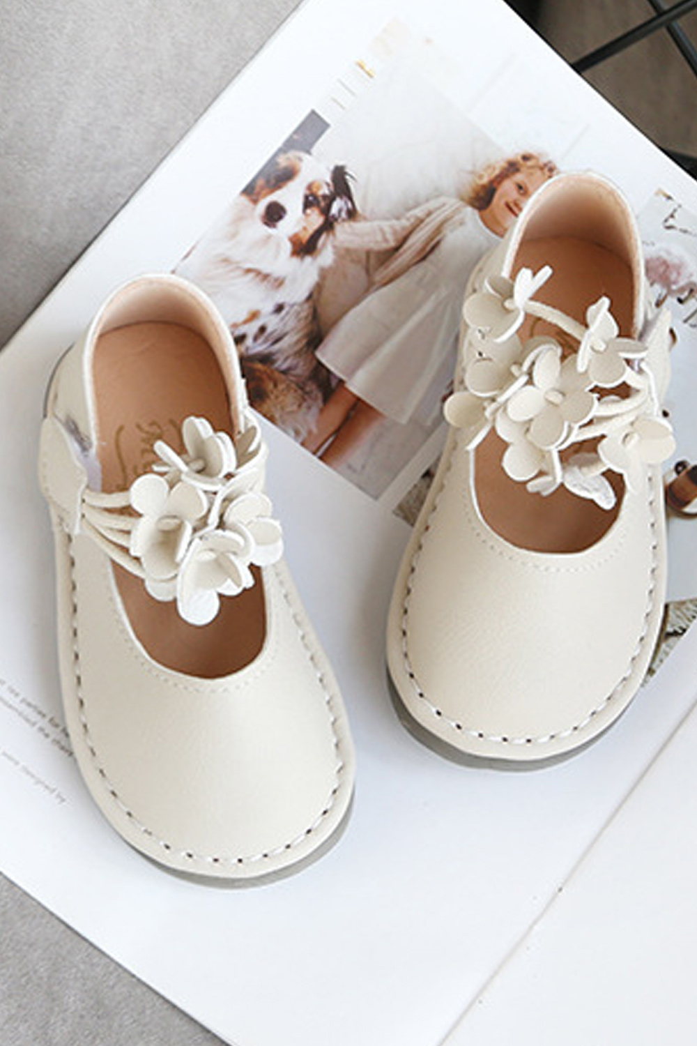 flat bottom baby shoes