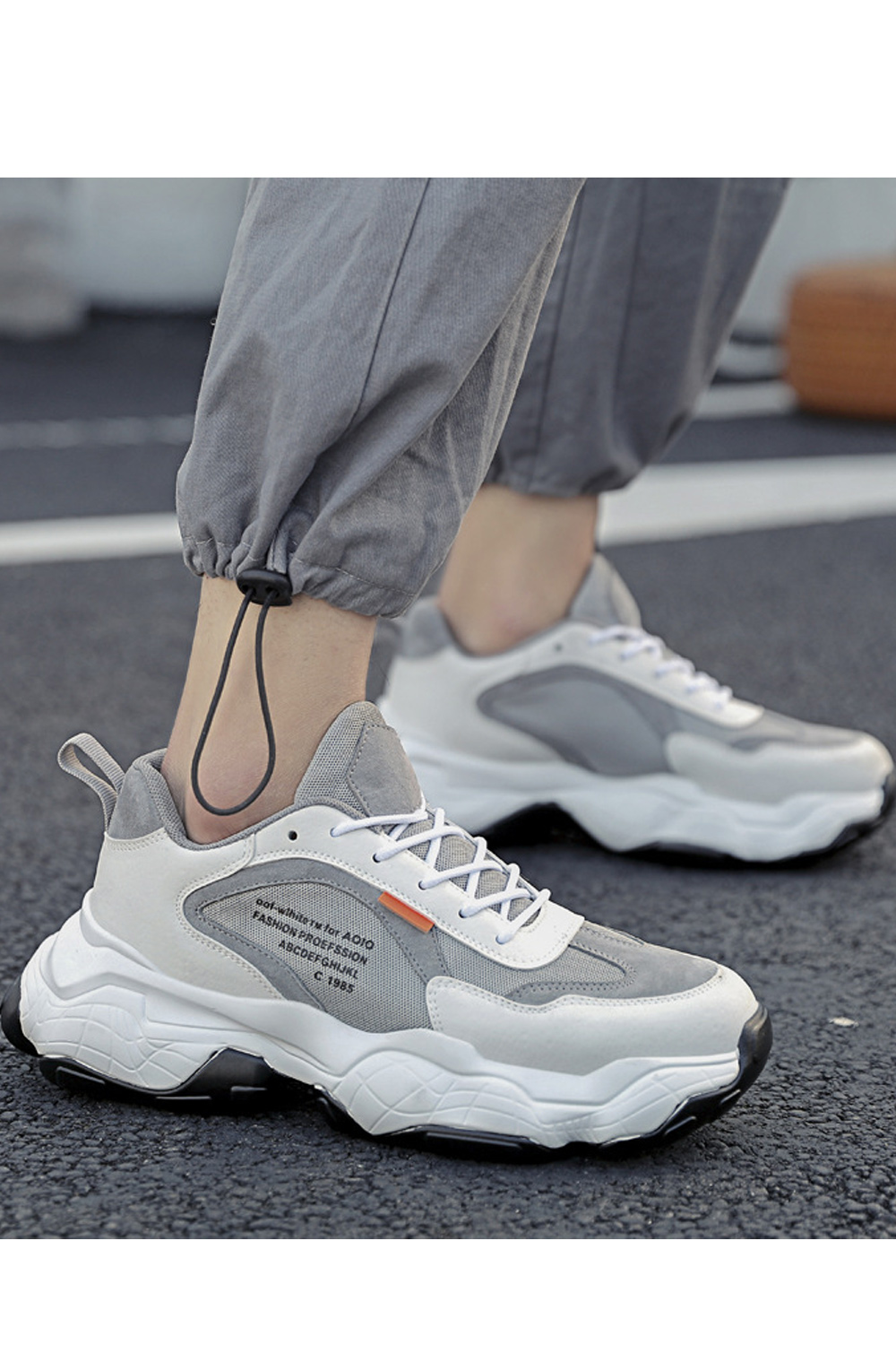 non slip running shoes