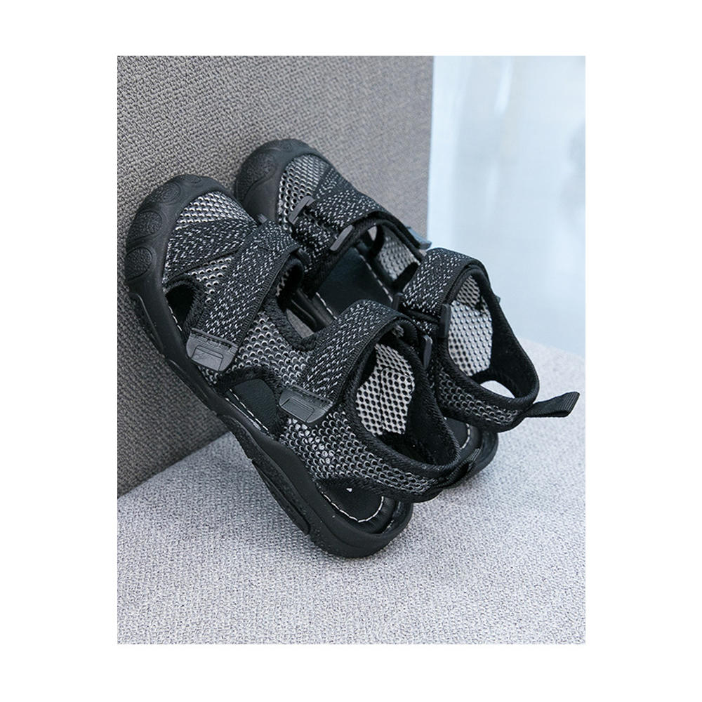 TOMCARRY Youth Girls Flexible Rubber Soled Breathable Mesh Velcro Closure Summer Restful Casual Sandal