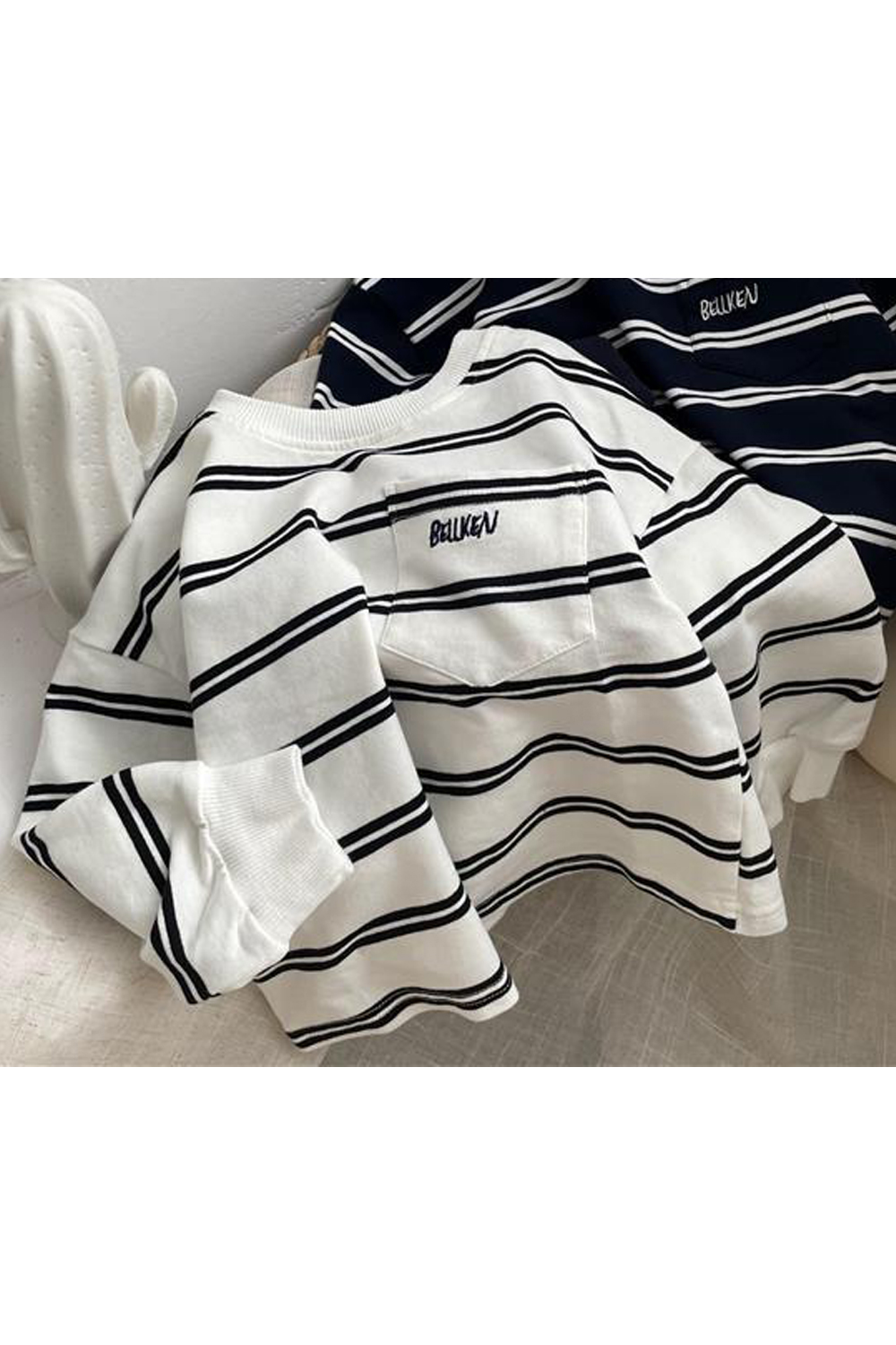 Selected Color is White Simple Striped Sweater YQ2210