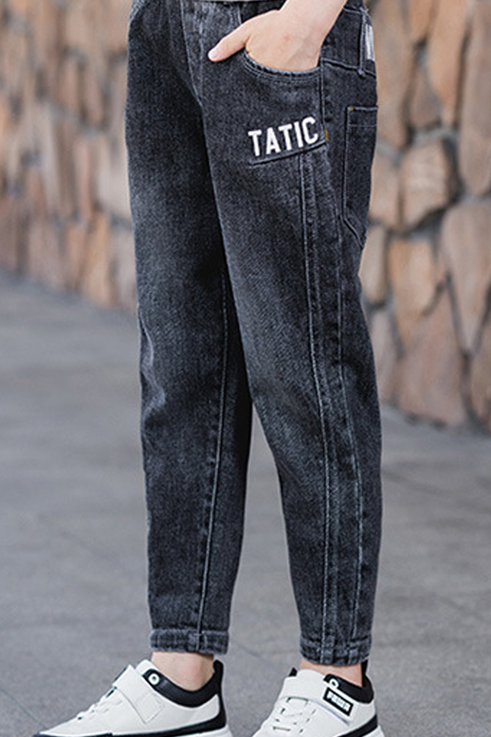 stretchable jeans