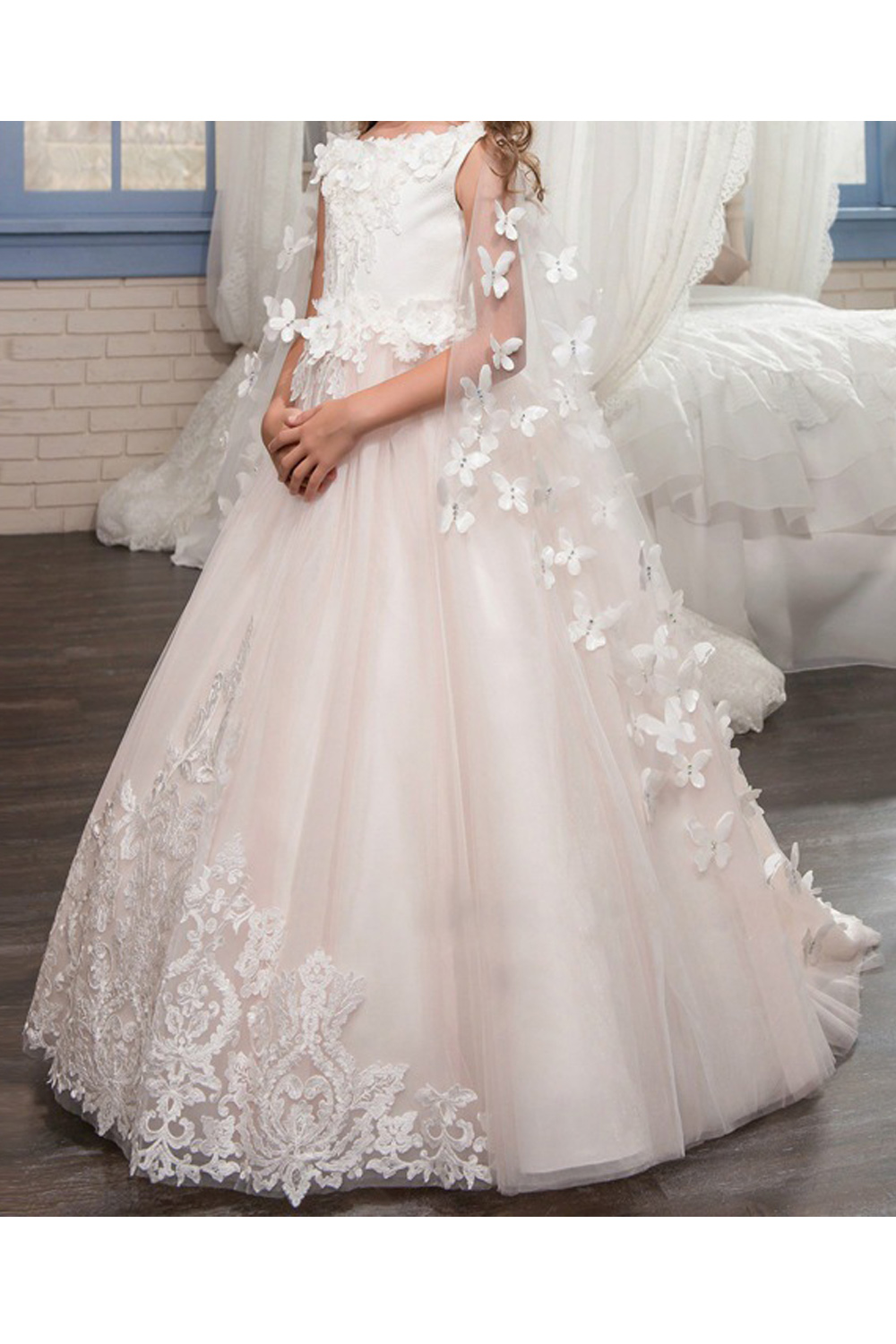 ZaraBeez Kid Girl Elegant Flower Lace Long Sleeve Wedding Dress
