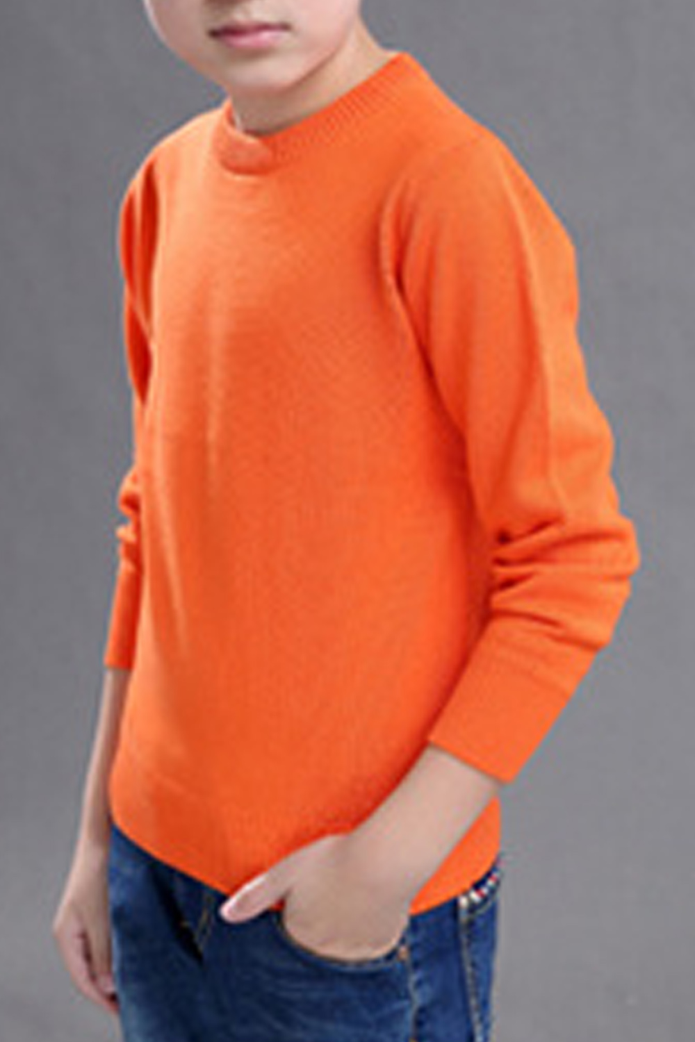 kids wear sweater