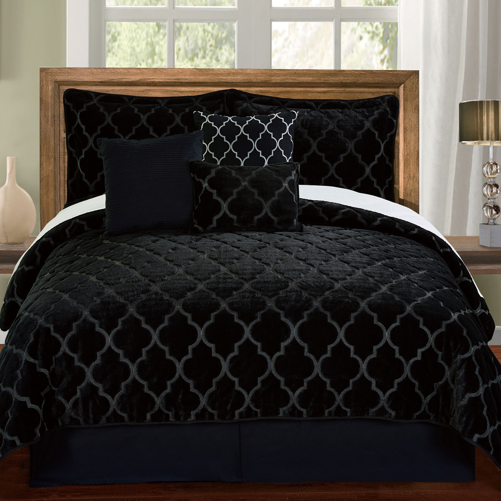 Serenta Ogee Faux Fur Embroidered 7 Piece Bed Spread Set