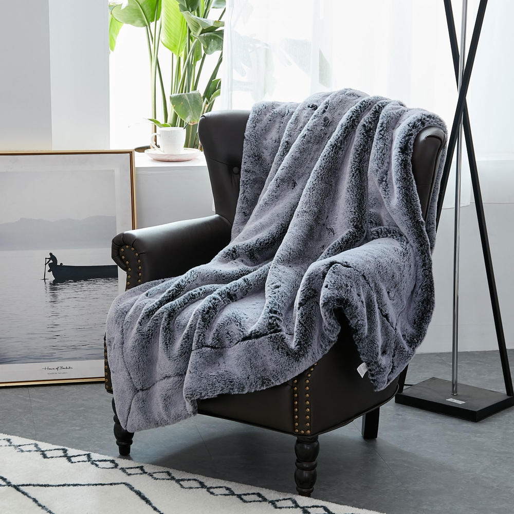Home Soft Things Solid Heavy Faux Fur Throw Blanket
