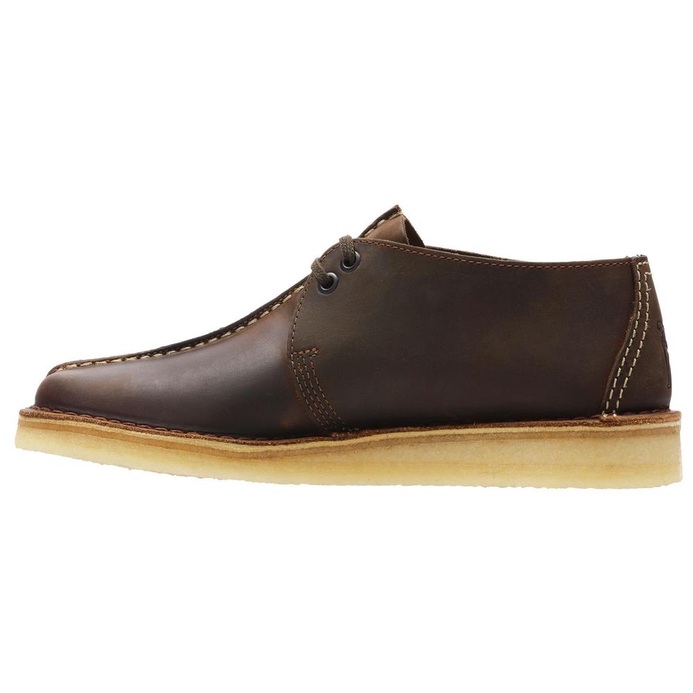 Clarks Men's Desert Trek (Beeswax) Leather Casual Shoe