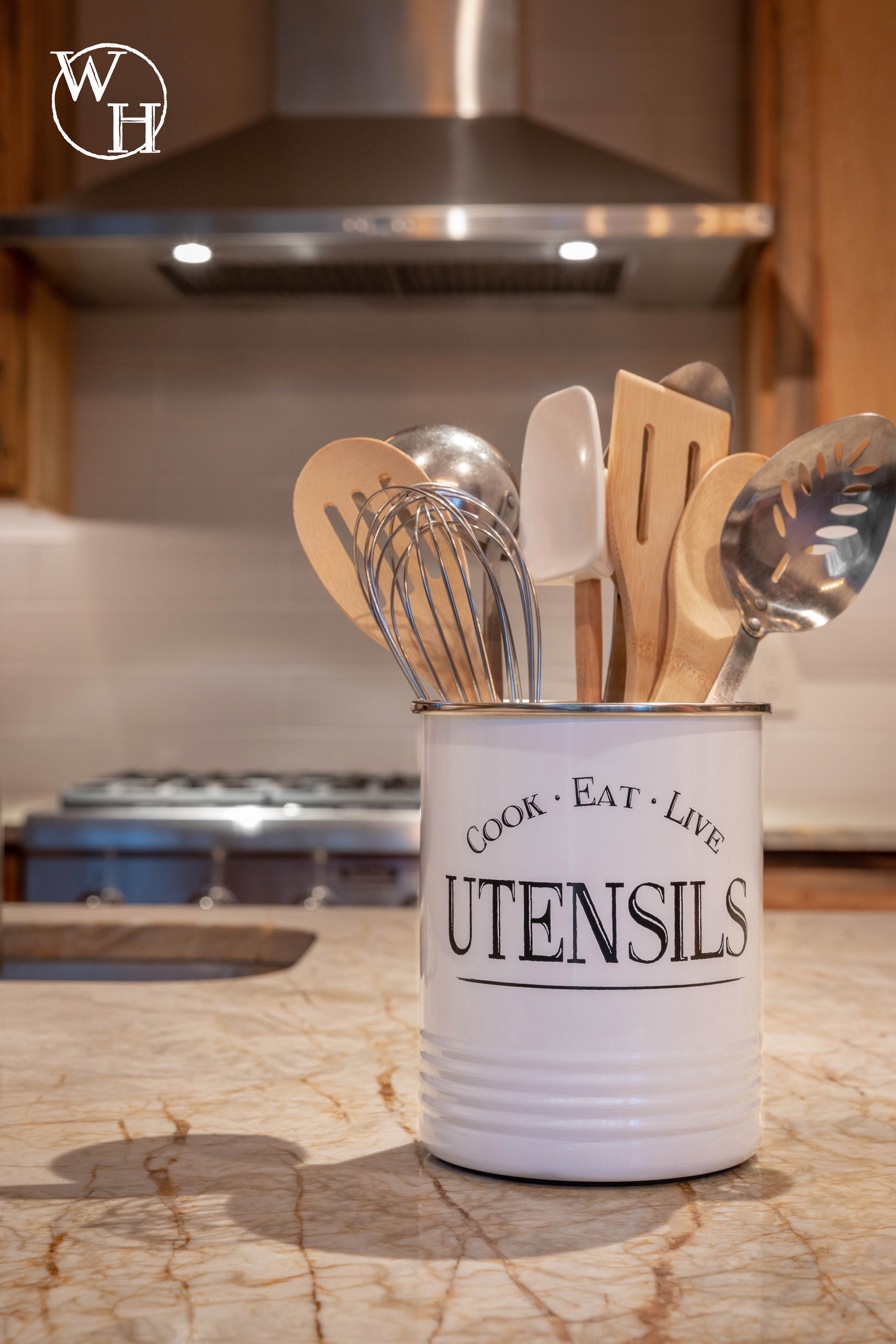 Walford Home Farmhouse Decor Kitchen Utensil Holder - White