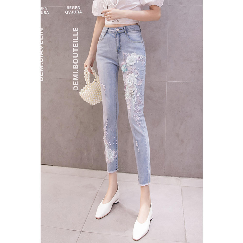 Zara Beez Women Flower Embroidery Pretty Pocket Styling Slim Fit Belt Loops Denim Jeans