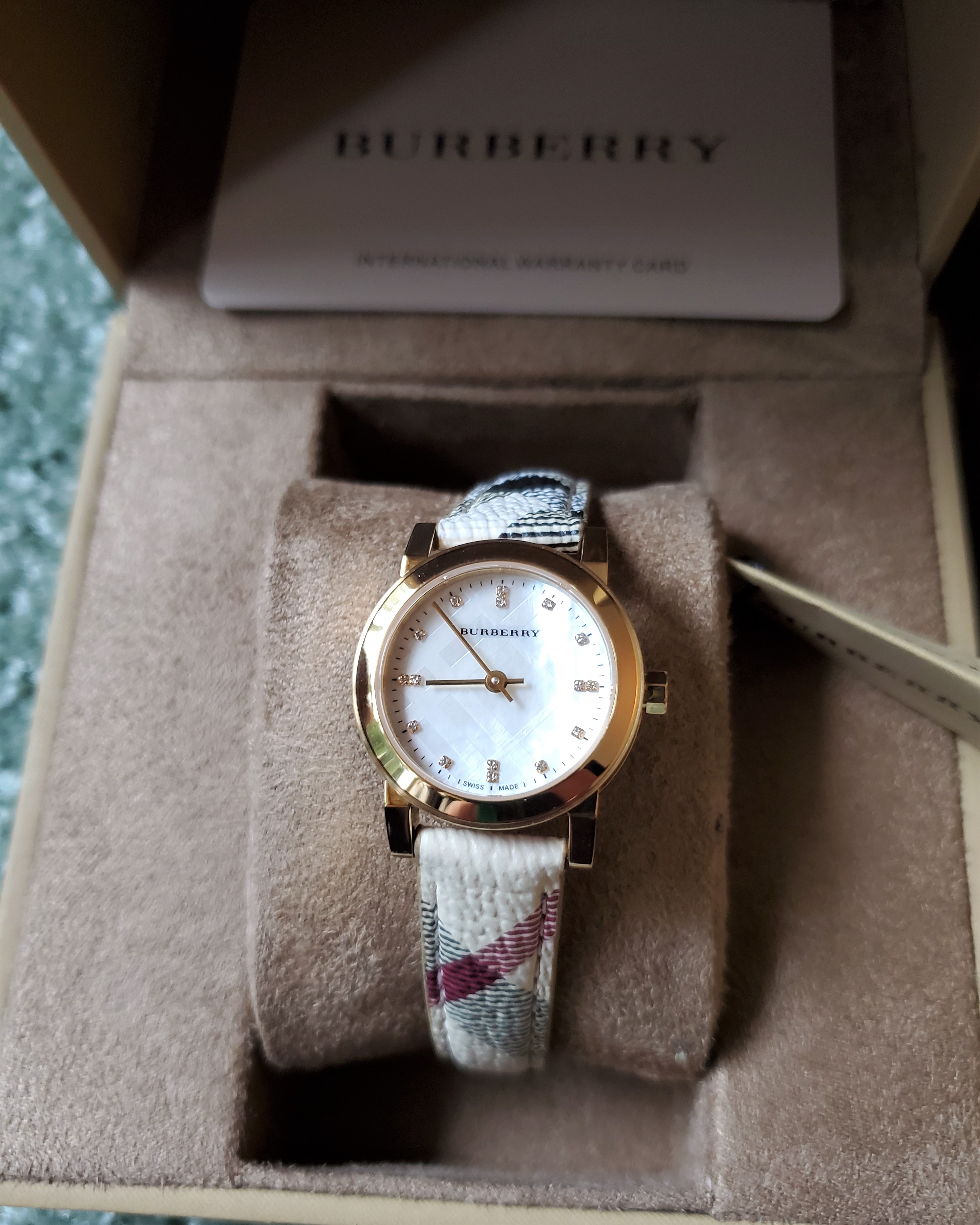 burberry bu9226