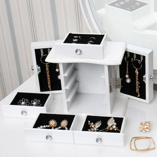 Hold everything jewelry box outlet