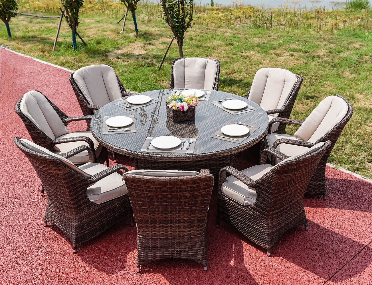 Wicker Dining Set Round Table 8 Chairs, Round Outdoor Dining Table Set For 8