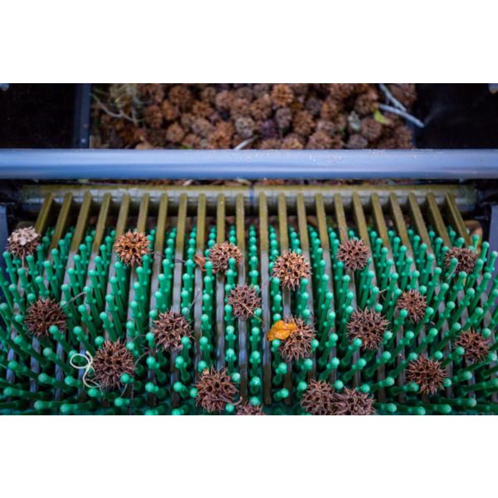 Bag-A-Nut 18” Push Sweet Gum Ball Harvester – Also Picks up English Walnuts, Chestnuts & Macadamia Nuts – Nut Picker Upper