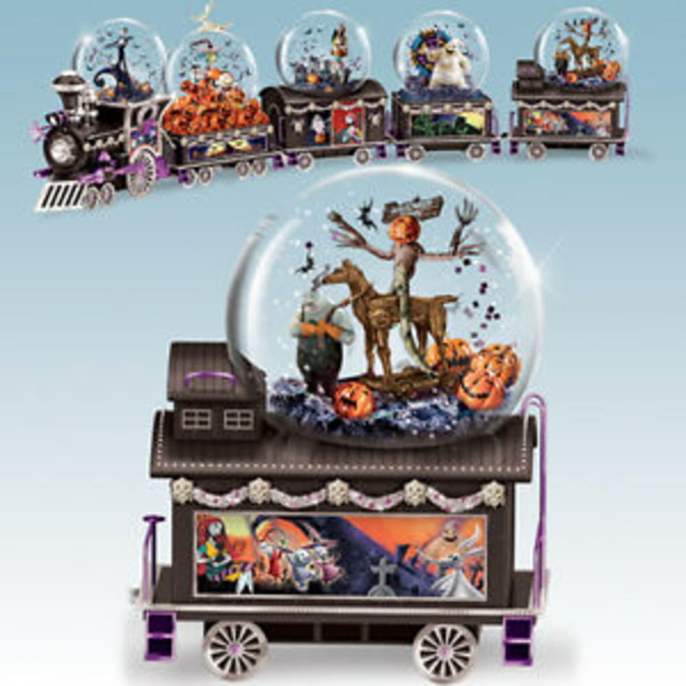 The Bradford Exchange Nightmare Before Christmas Glitter Globe Train
