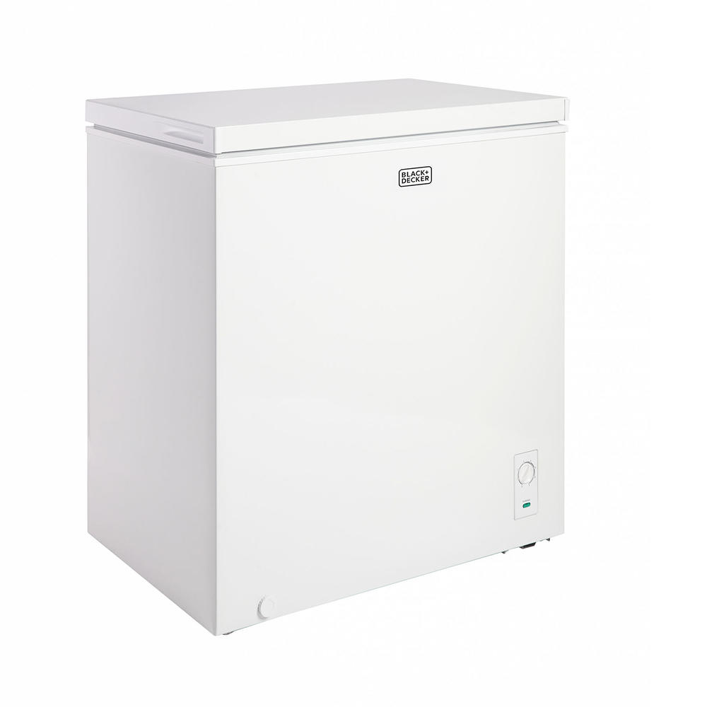 BLACK+DECKER 5.0 Cu. Ft. Chest Freezer,White