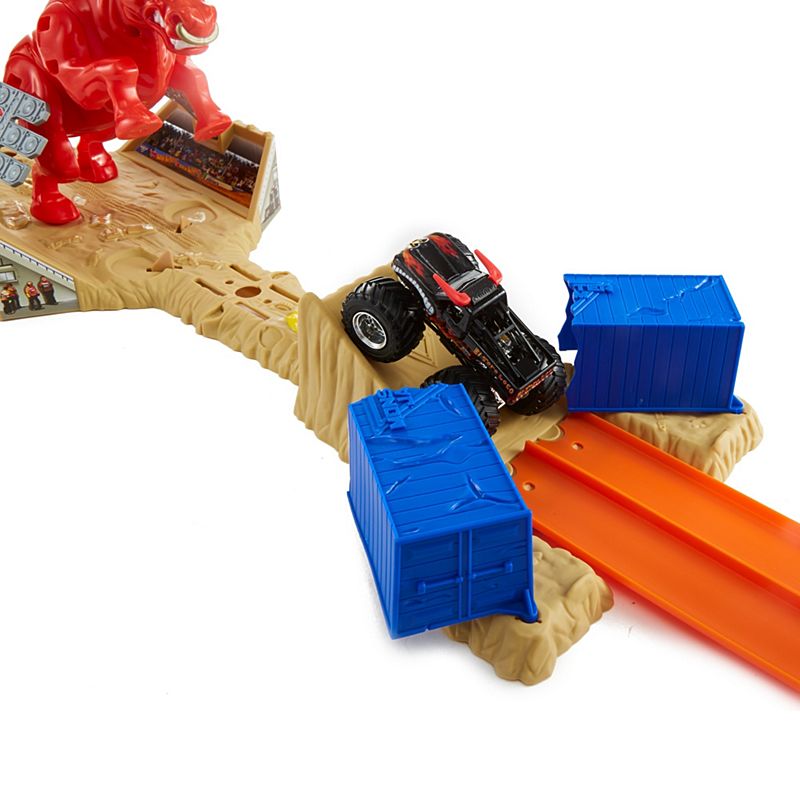 hot wheels monster jam el toro loco showdown