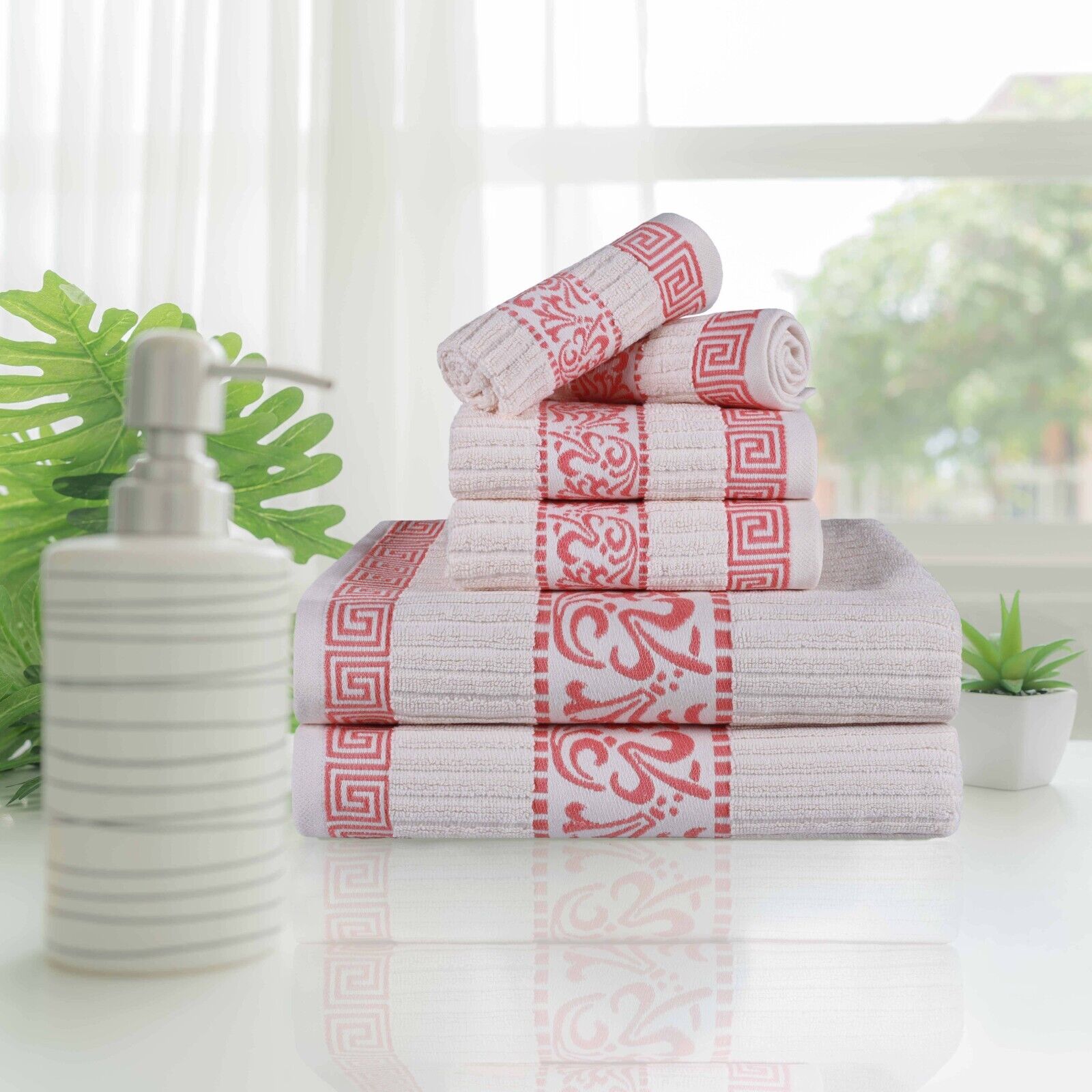 Towel Set  Buy Premium Bath Towels, Washcloths, Bath Mats, and