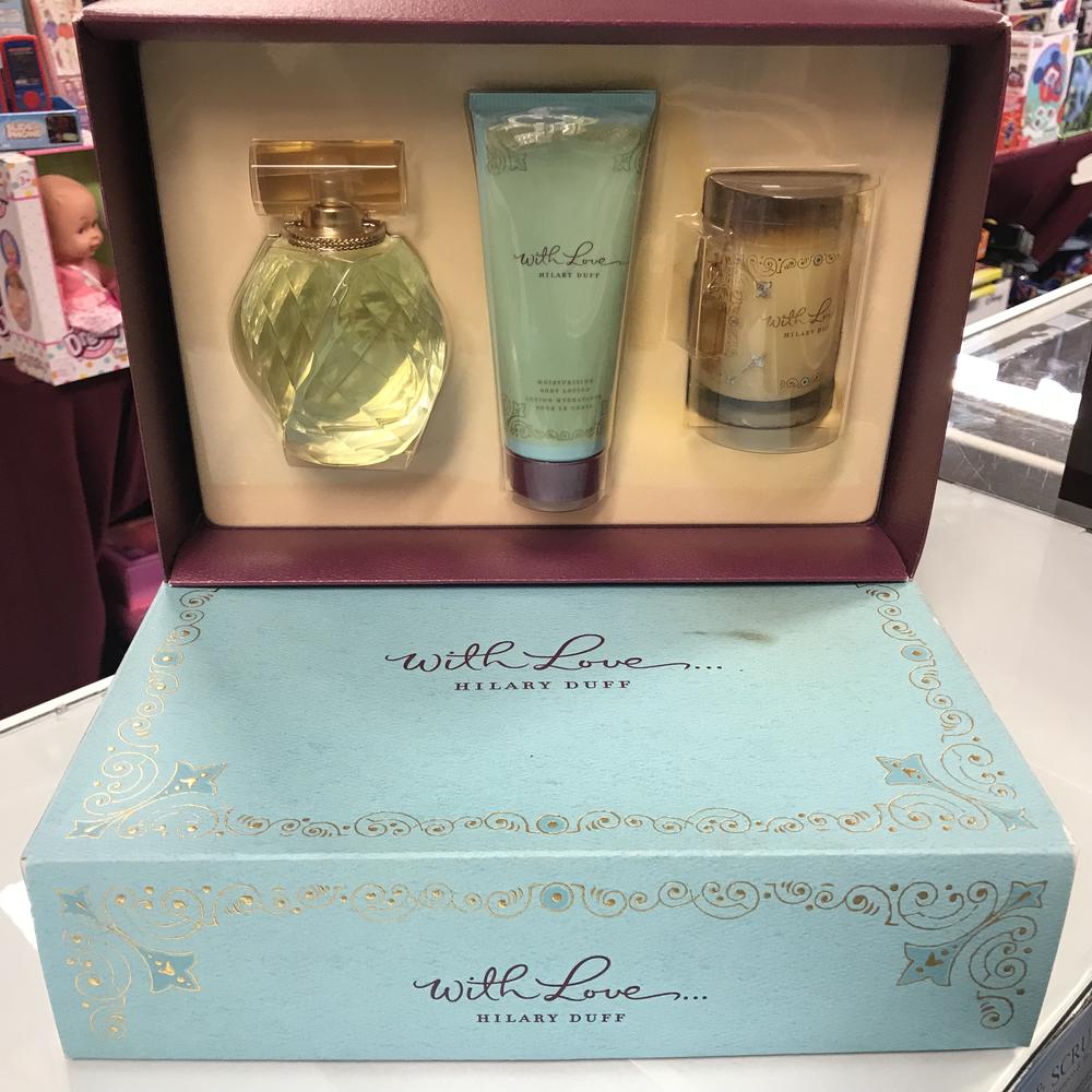 Hilary Duff With Love by Hilary Duff 3-pcs Women Set, 3.3 oz + Lotion + 2.5 Candle, Rare