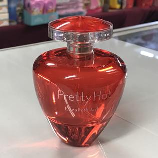 Pretty Hot by Elizabeth Arden Women fl.oz / 100 ml eau de parfum spray
