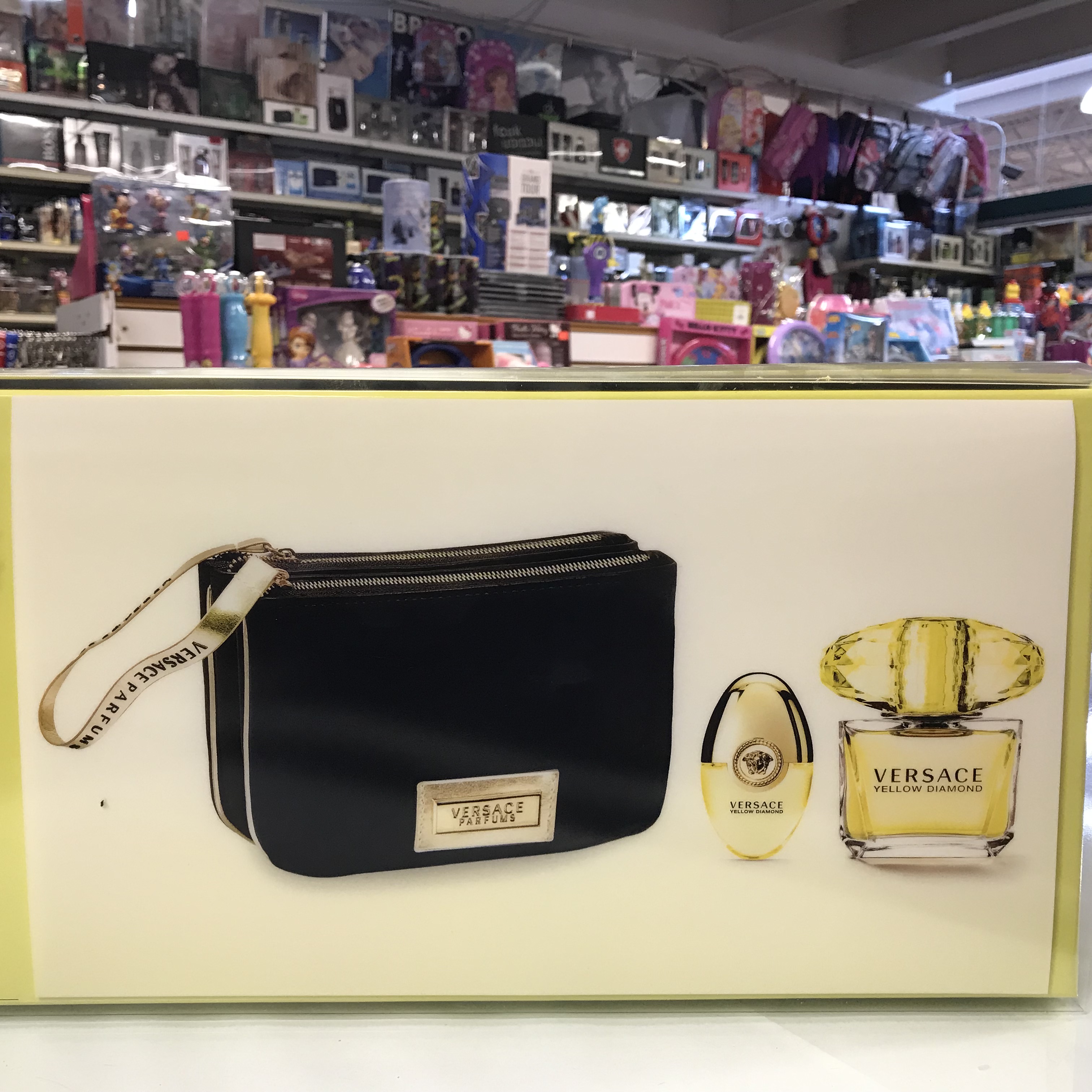 versace yellow diamond gift set bag