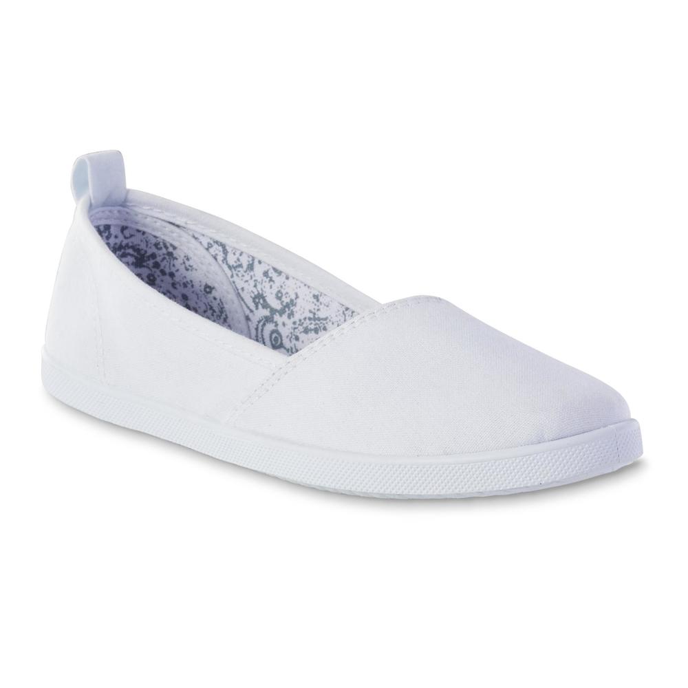 Basic Editions Women's Henley White SlipOn Sneaker