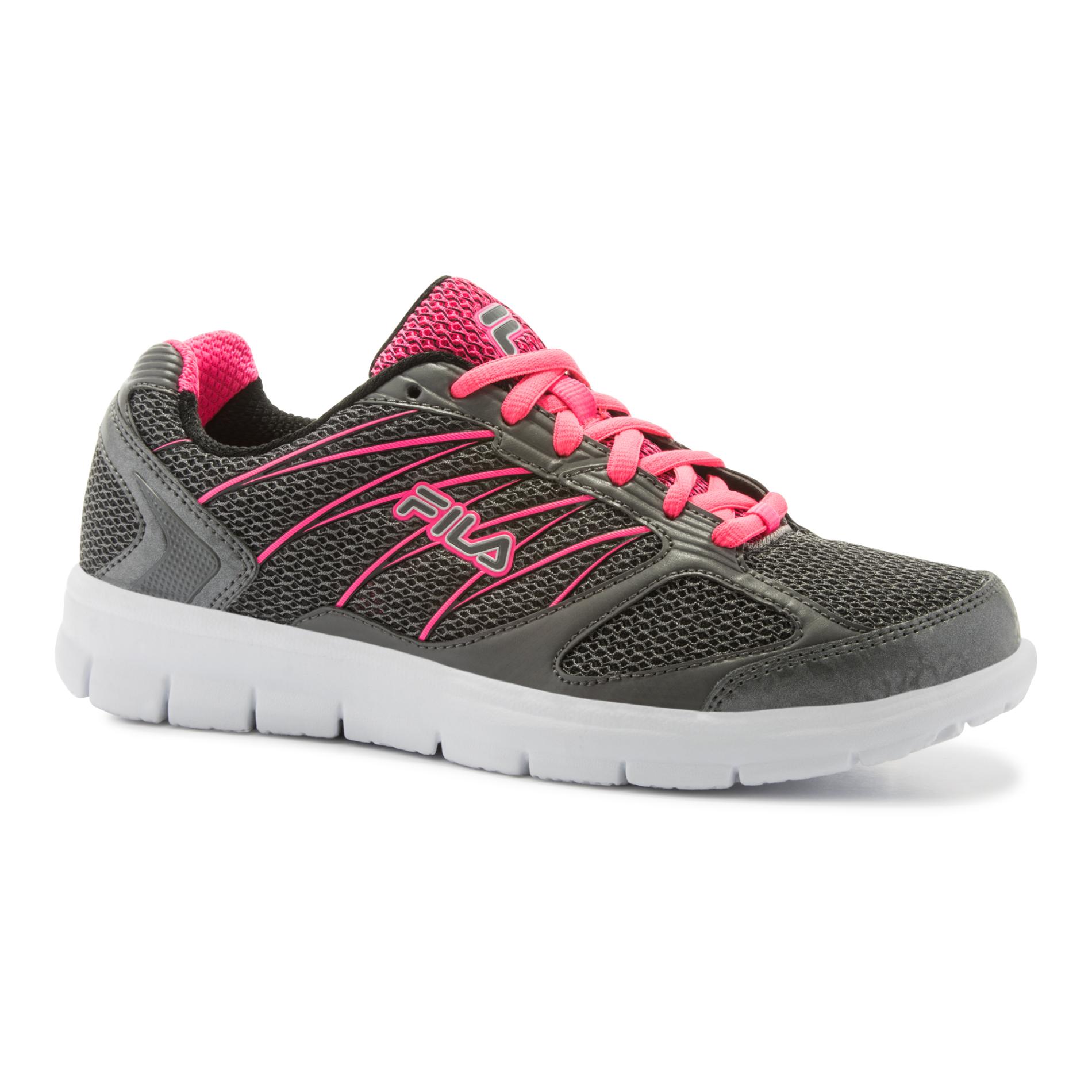 Fila Women&#39;s Capacity Athletic Shoe - Gray/Pink