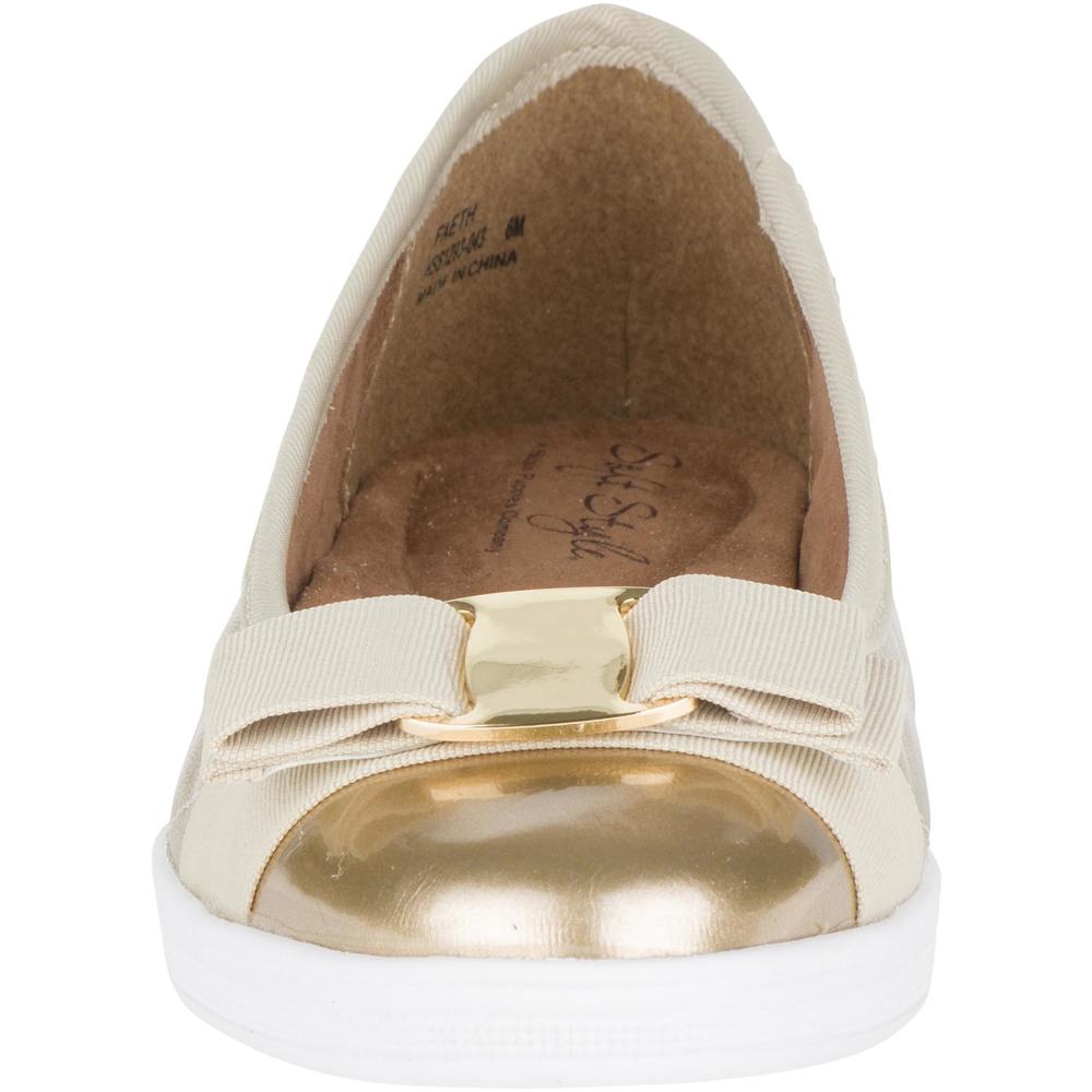 Soft Style by Hush Puppies Women's Faeth Quilted Ballet Flat - Gold