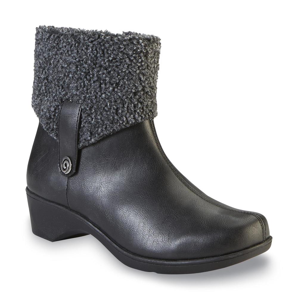 Soft Style by Hush Puppies Women's Kendria Black Winter Bootie &#8211; Wide Width Available