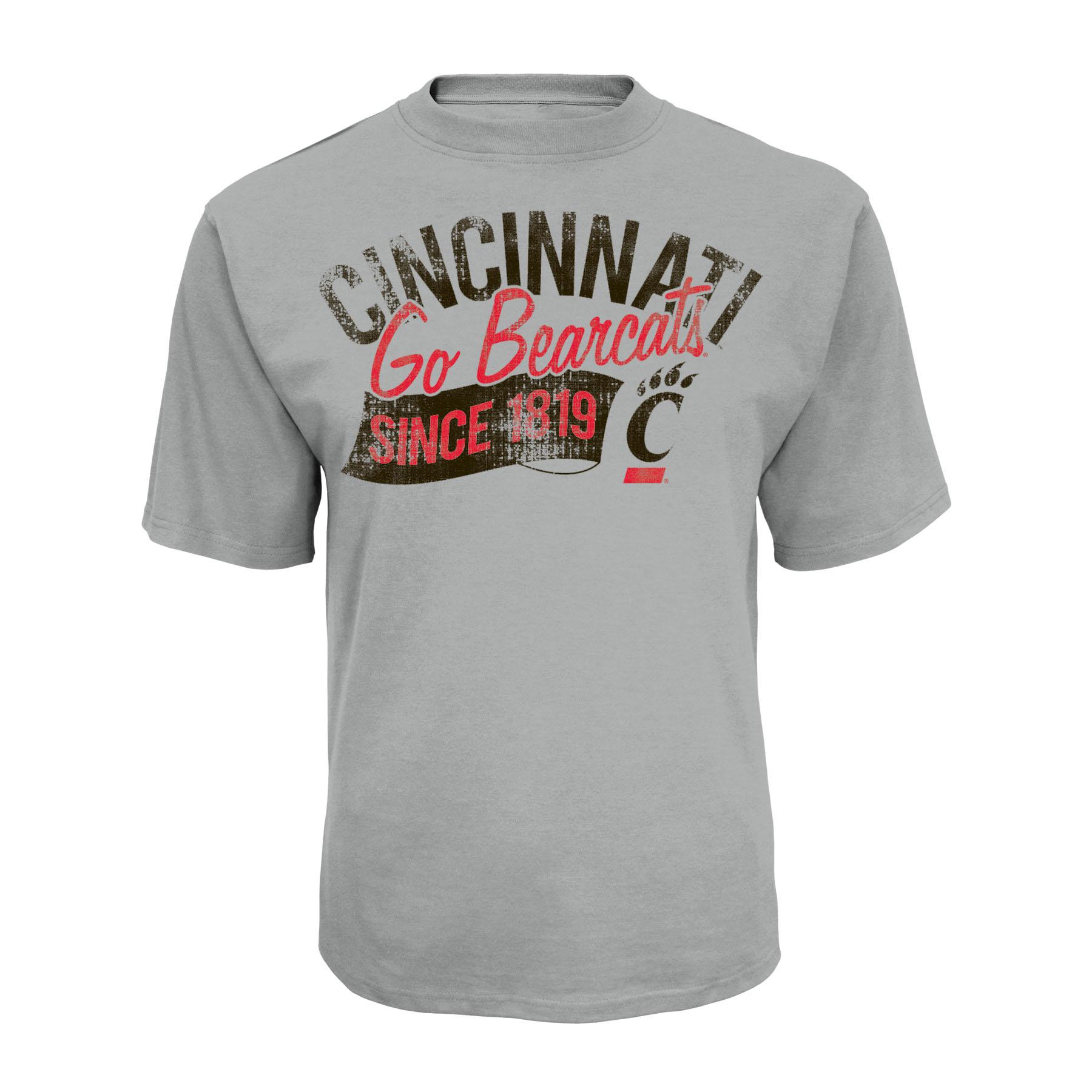 NCAA Men's Distressed Graphic T-Shirt - Cincinnati Bearcats