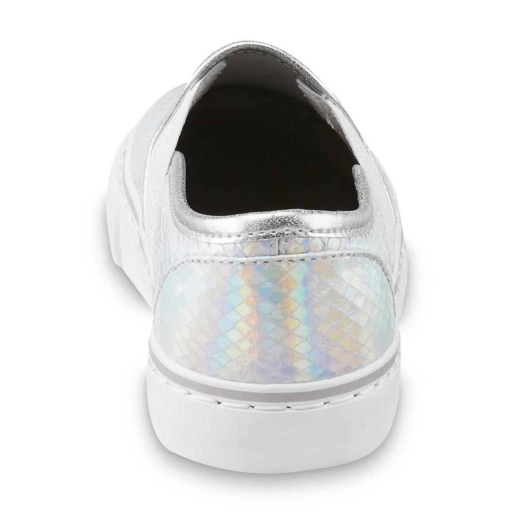 Canyon River Blues Girl's Maddie Silver/Multicolor Casual Shoe