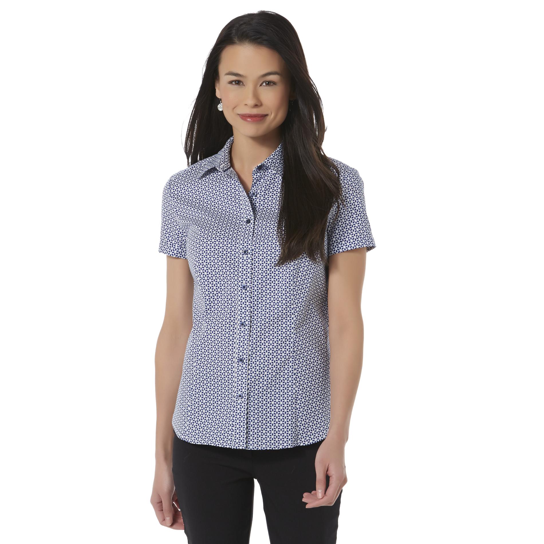 Covington Petite's Essential Button-Up Shirt - Geometric