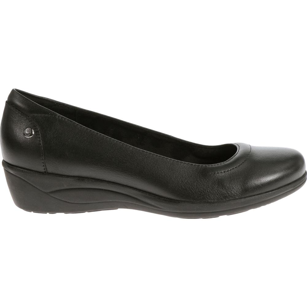 Hush Puppies Women's Veda Oleena Black Leather Wedge Pump - Wide Width Available