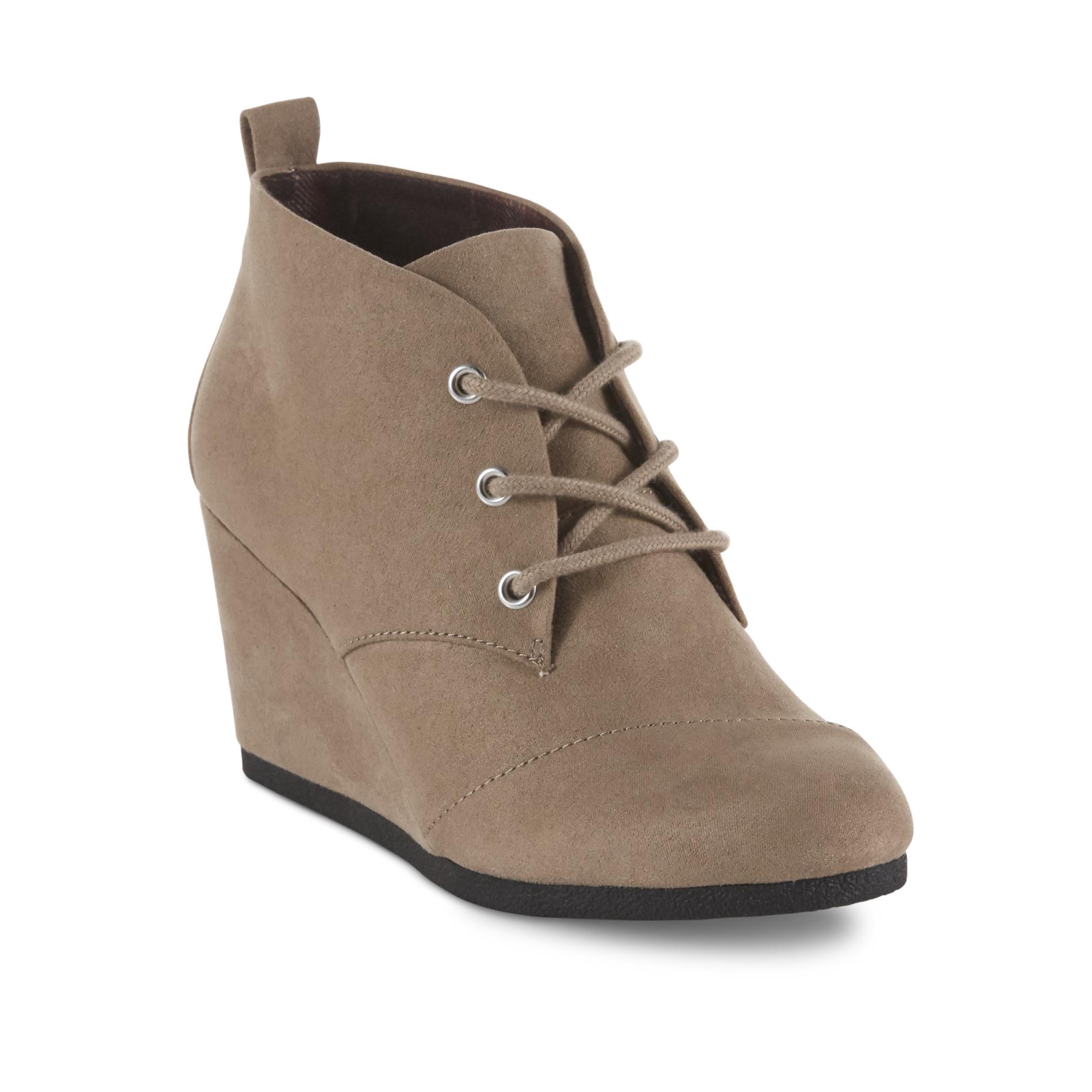 Attention Women's Baylee Wedge Bootie - Taupe