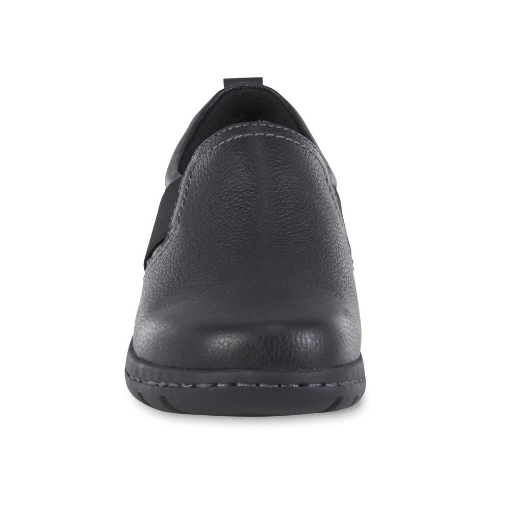 Thom McAn Women's Dalton Black Leather Loafer - Wide Width Available