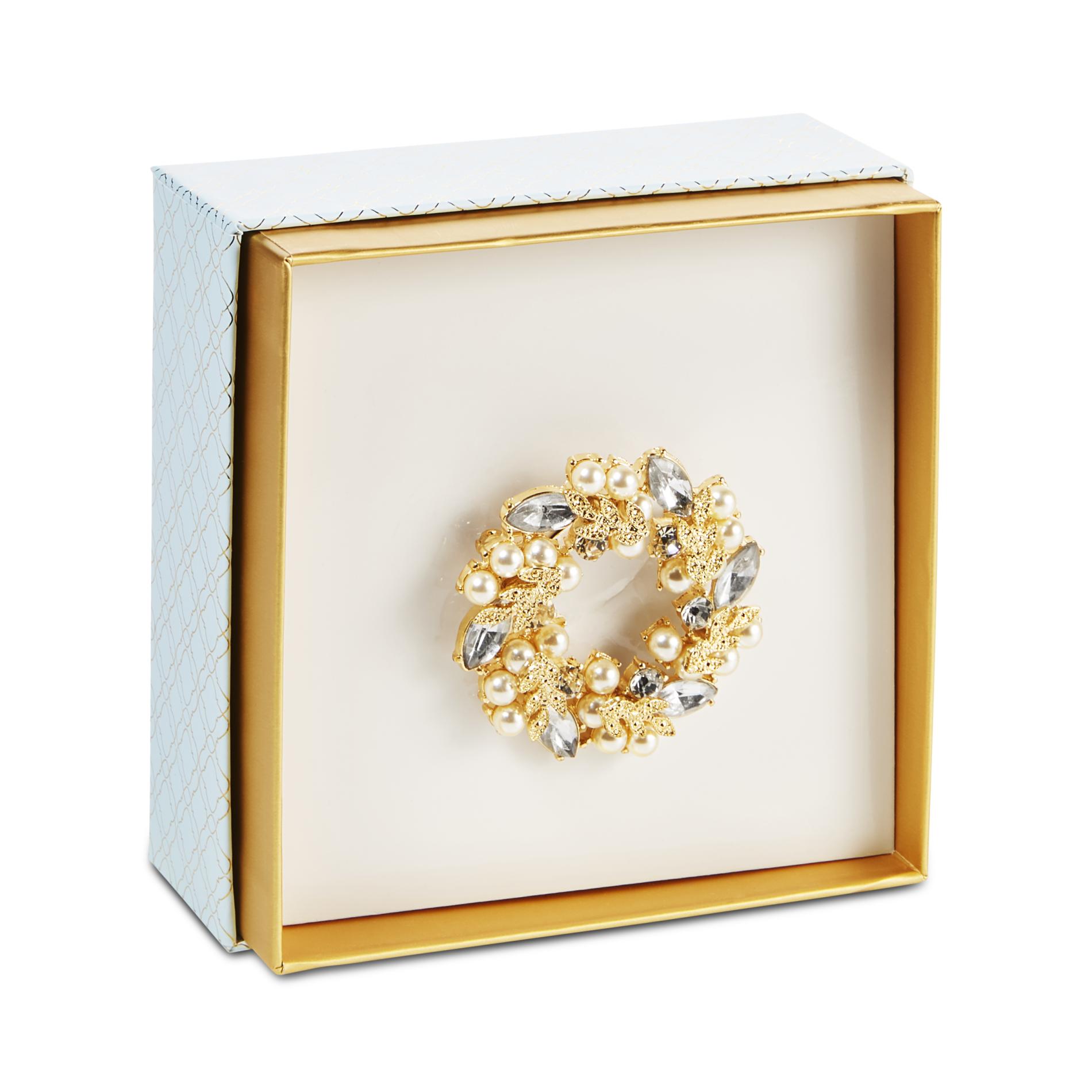 Jaclyn Smith Embellished Wreath Pin, Silver Jaclyn Smith Embellished Wreath Pin, Silver