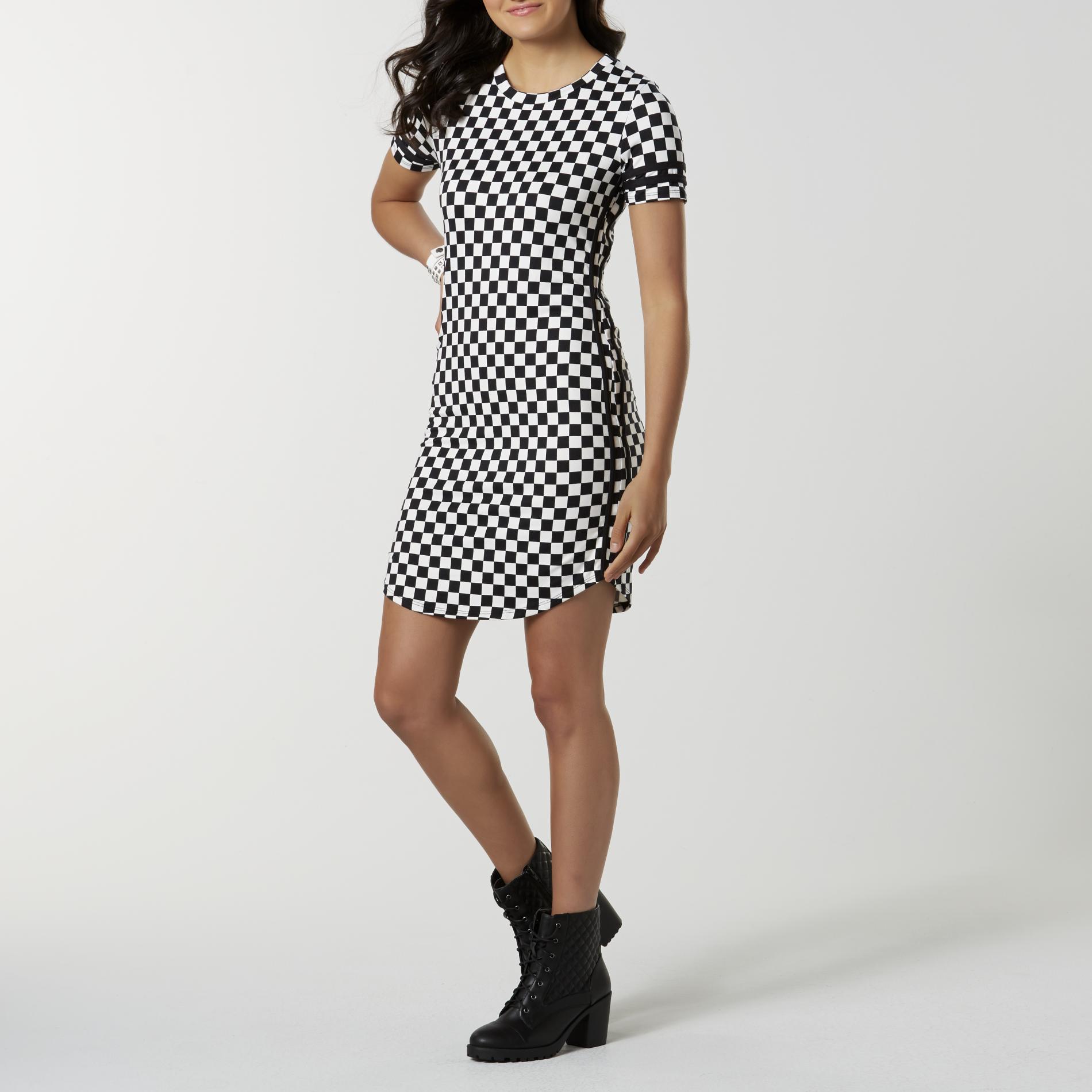 Joe Boxer Juniors' T-Shirt Dress - Checkered, Size: Medium, Black/White Joe Boxer Juniors' T-Shirt Dress - Checkered, Size: Medium, Black/White