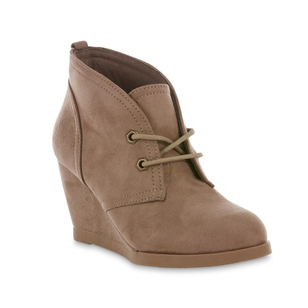 Canyon River Blues Women's Lacey Taupe Wedge Bootie