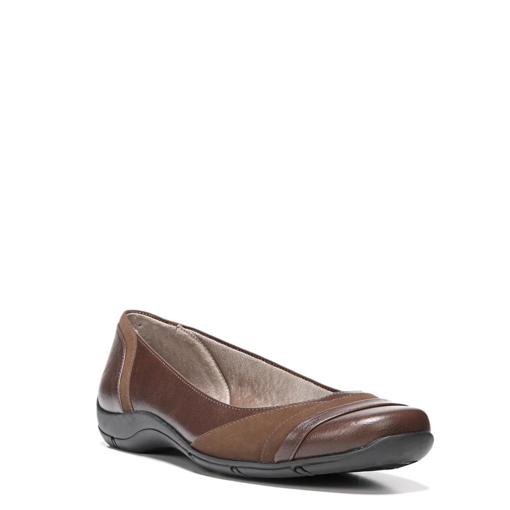 LifeStride Women's Dig Brown Ballet Flat - Wide Width Available