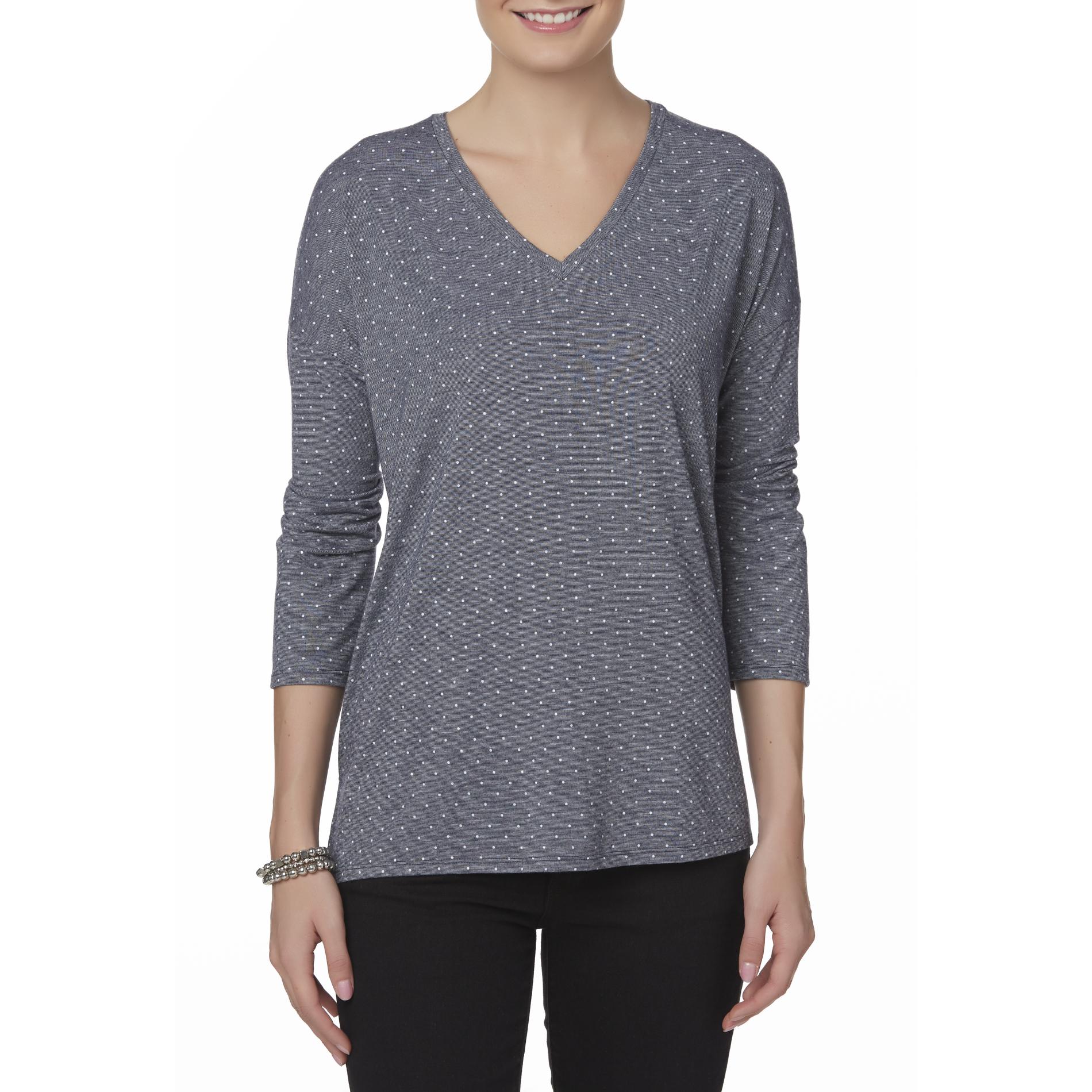 Simply Styled Women's V-Neck Top