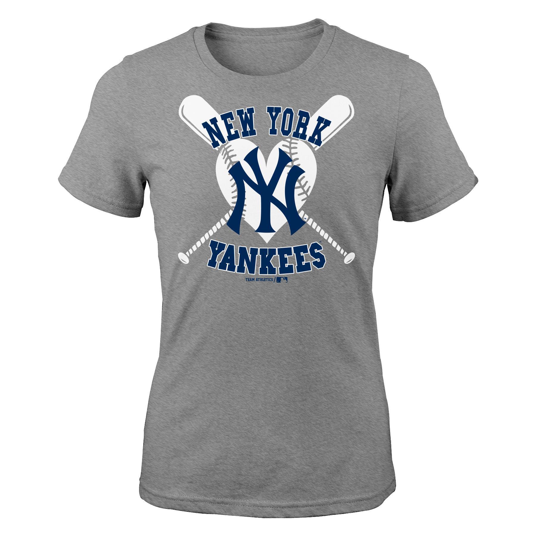 MLB Girls' Graphic T-Shirt - New York Yankees