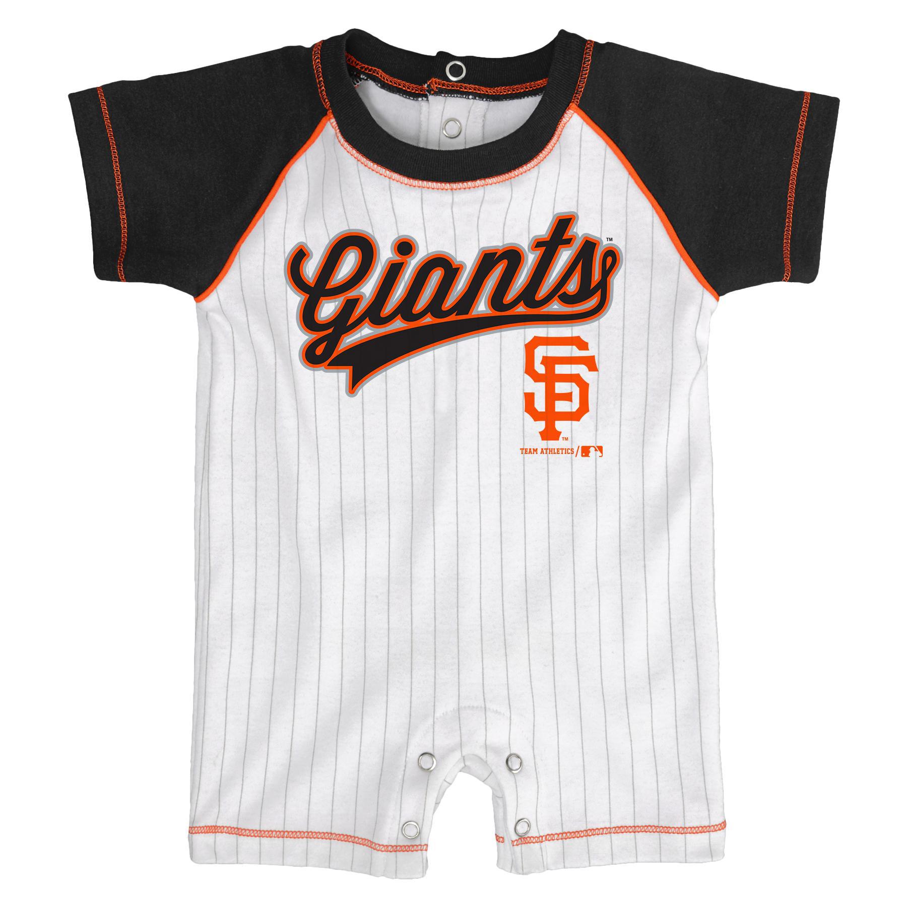MLB Newborn & Infant Boys' Romper - San Francisco Giants, Size: 0-3 Months MLB Newborn & Infant Boys' Romper - San Francisco Giants, Size: 0-3 Months