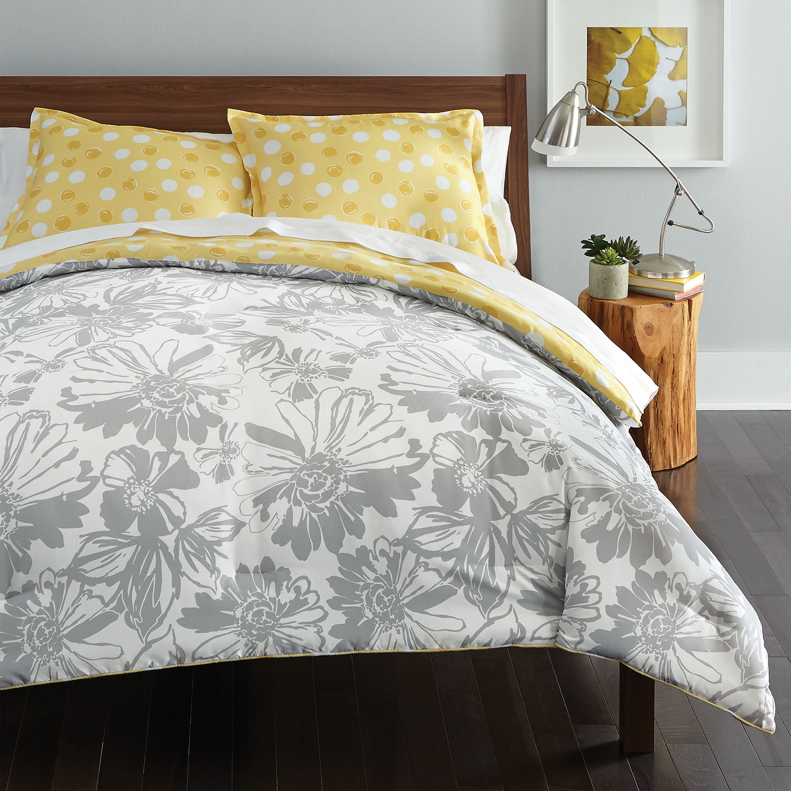 CHF Brand 3-Piece Reversible Mini Comforter Set - Floral