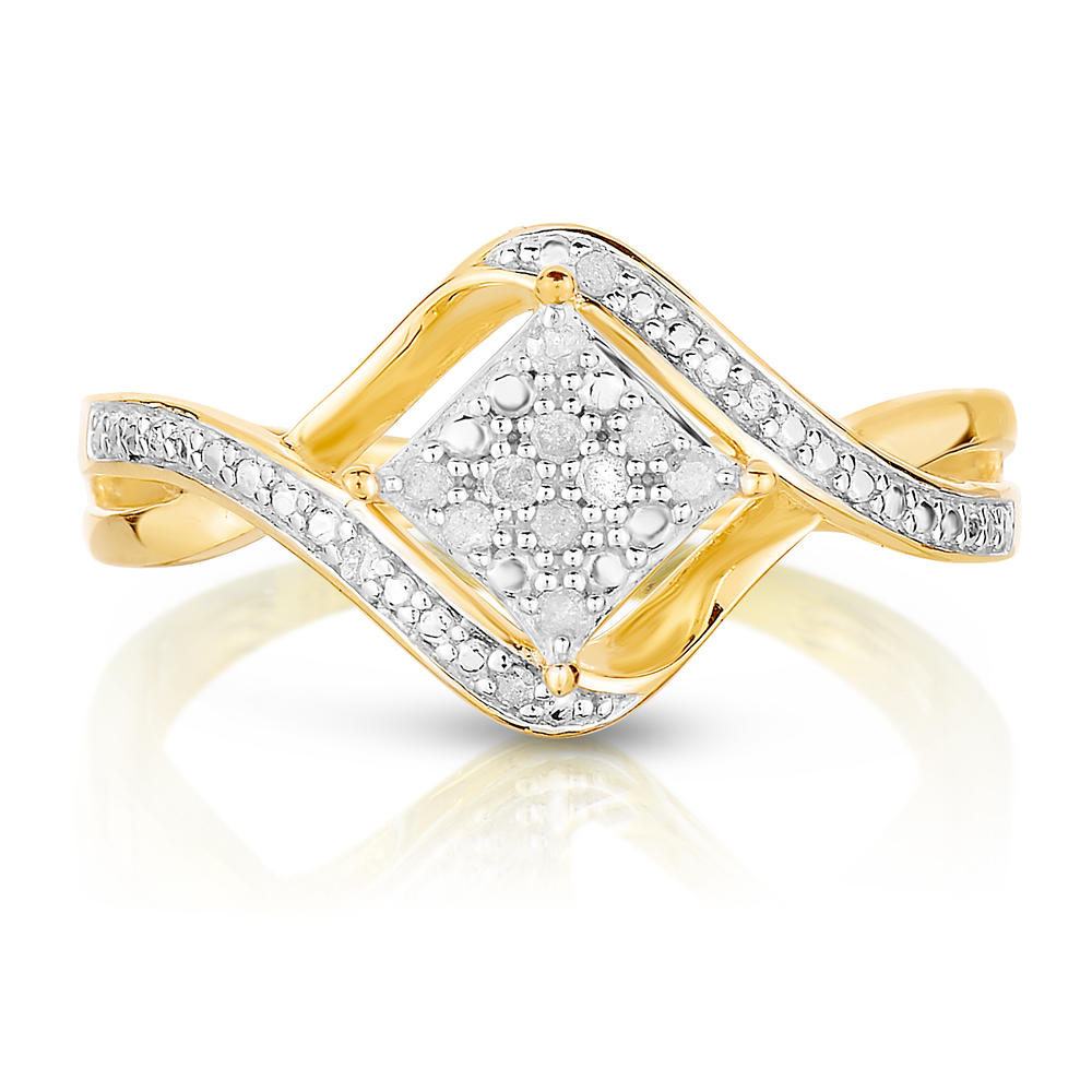 1/10 Cttw Diamond Offset Square Cluster Ring