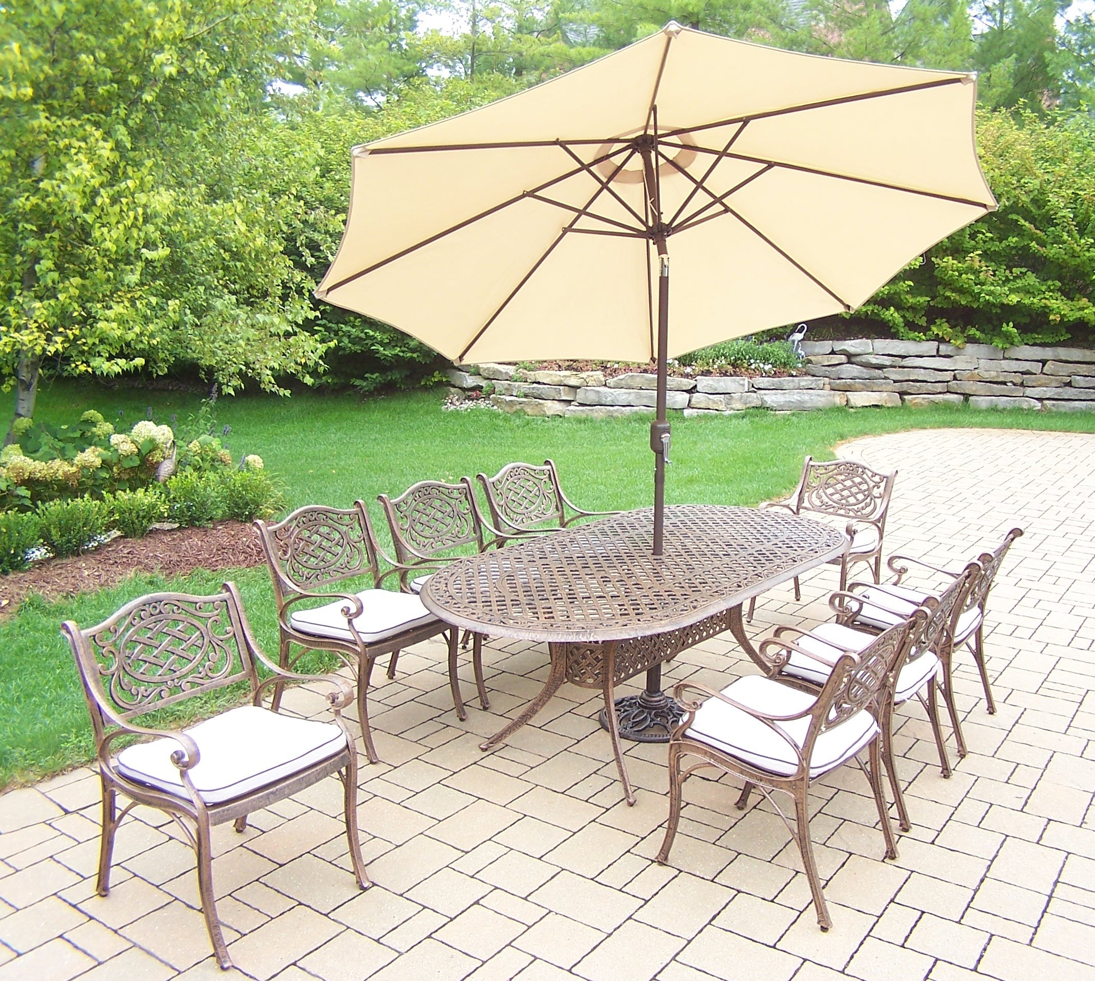 Oakland Living Cast Aluminum Patio Dining set w/ 84 x 42 Oval Table