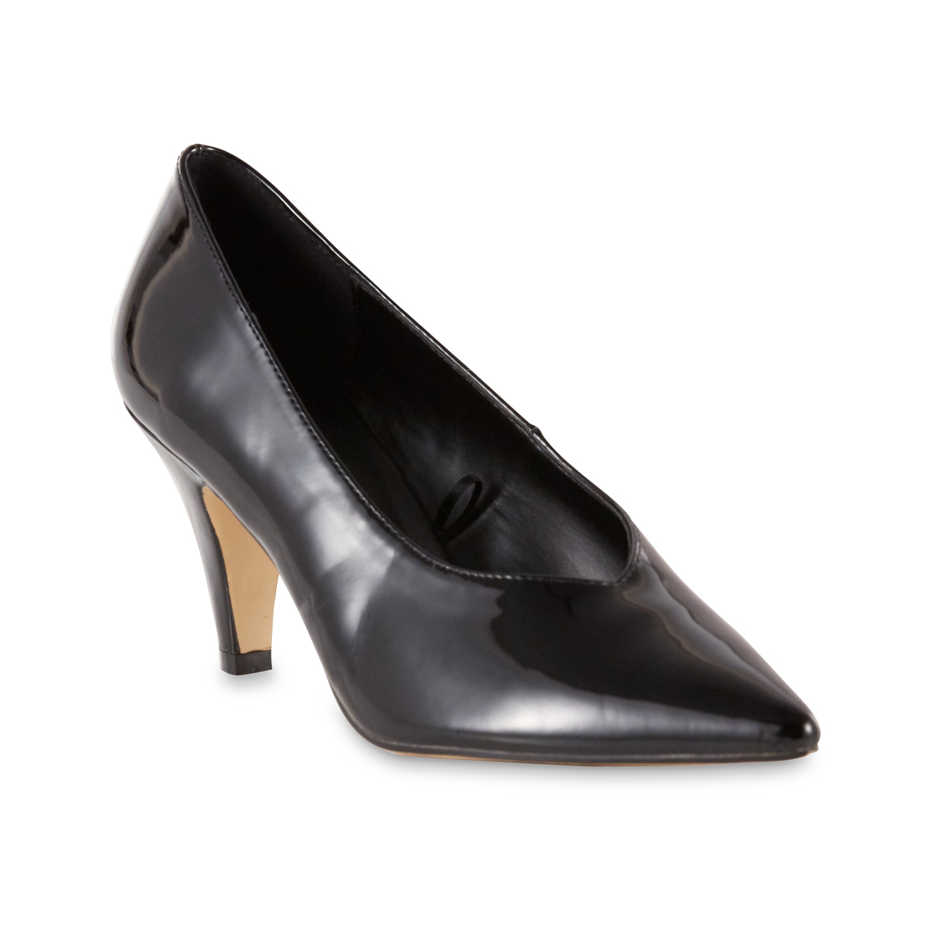 black glossy pumps