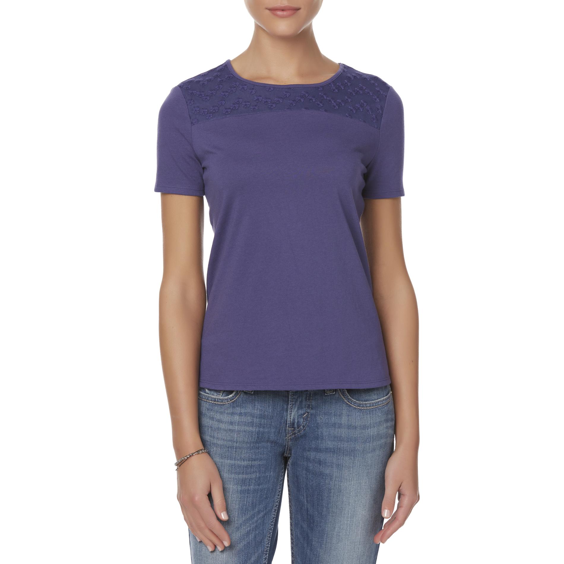 Basic Editions Women’s Embroidered T-Shirt - Floral, Size: Medium, Ceramic Basic Editions Women’s Embroidered T-Shirt - Floral, Size: Medium, Ceramic